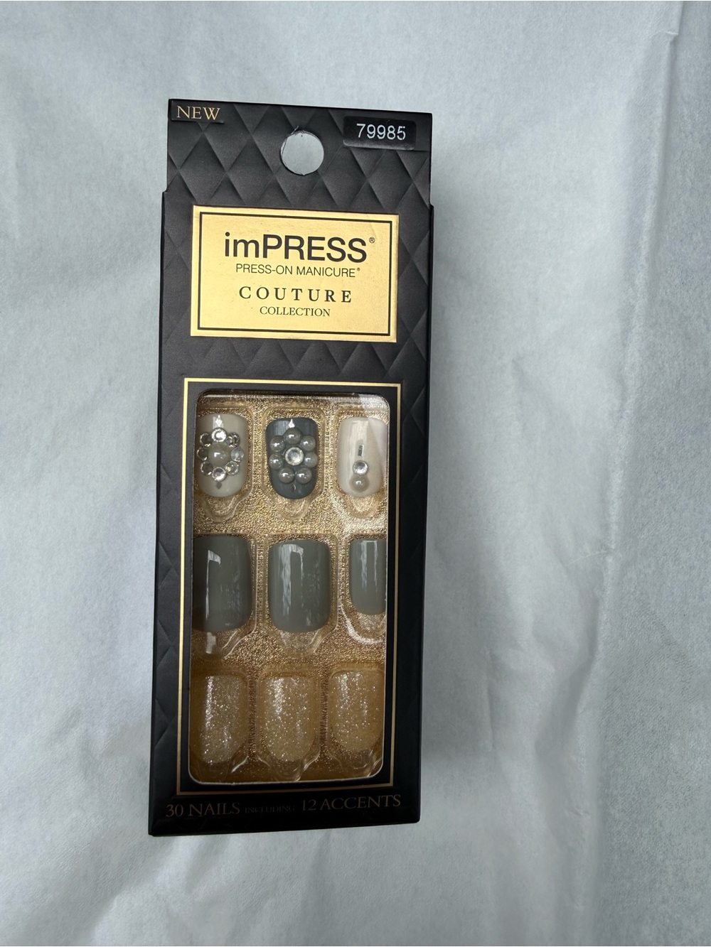 imPRESS Couture Press-On Nails in Gray with Pearl Accents